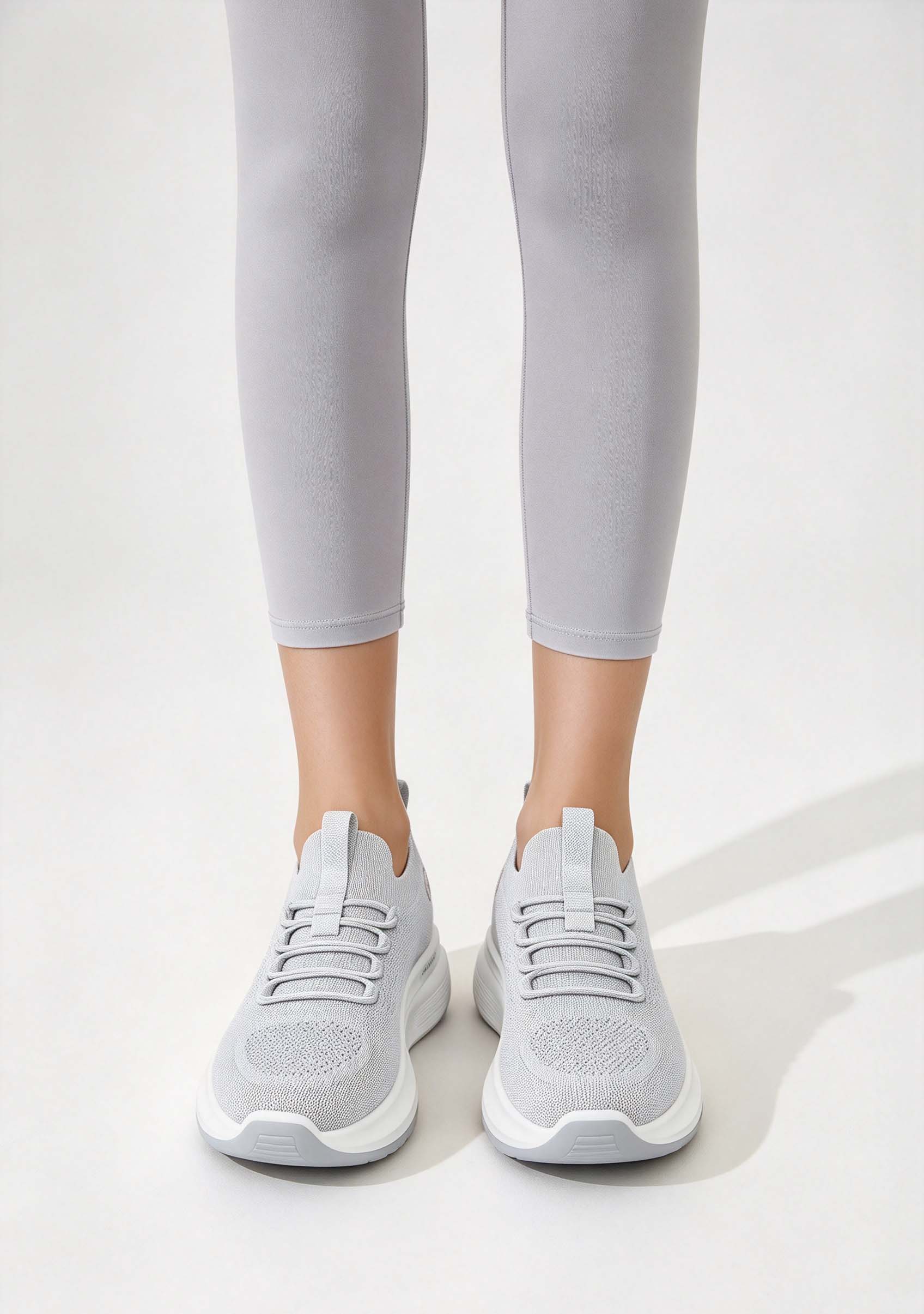 Sepatu Kasual Wanita dengan So - Knit Fabric Lace Up Sneakers ulasan dan harga